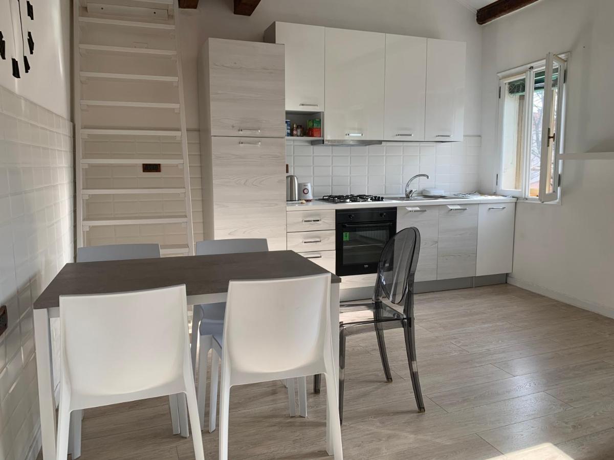 Apartament In The Centre - Giardini Biennale Wenecja Zewnętrze zdjęcie